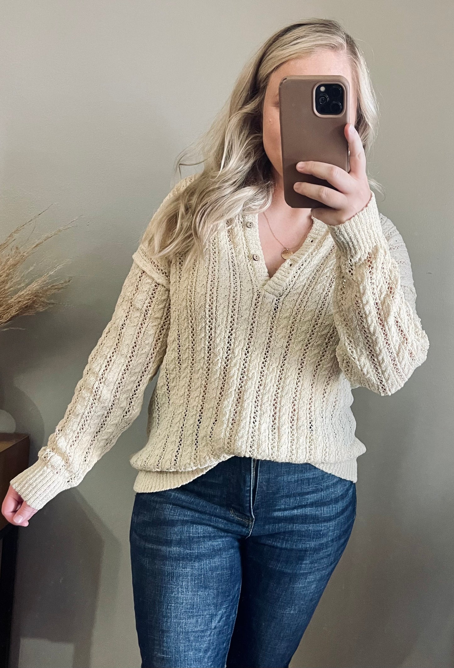 Sarah Pullover