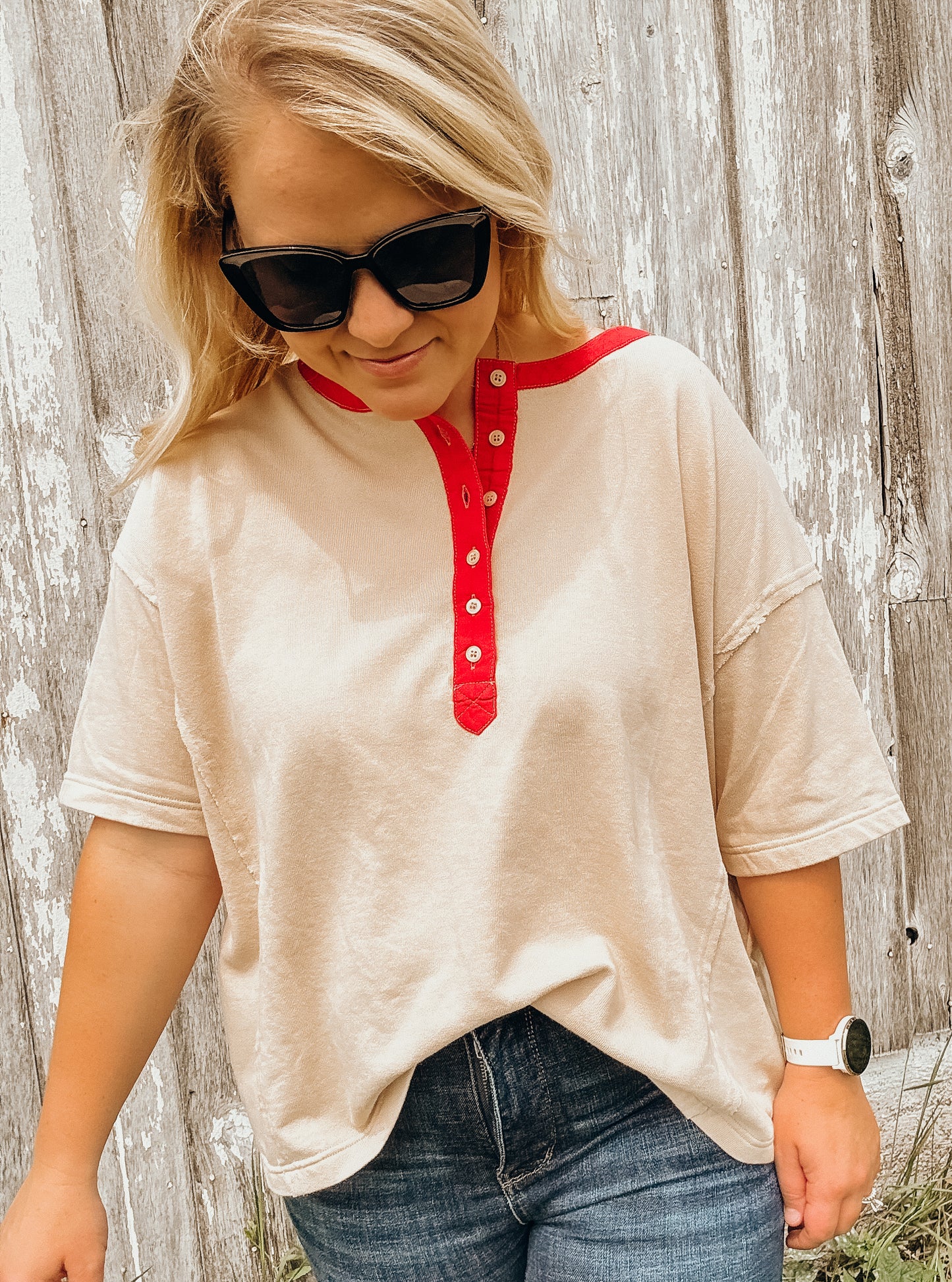 contrast tee