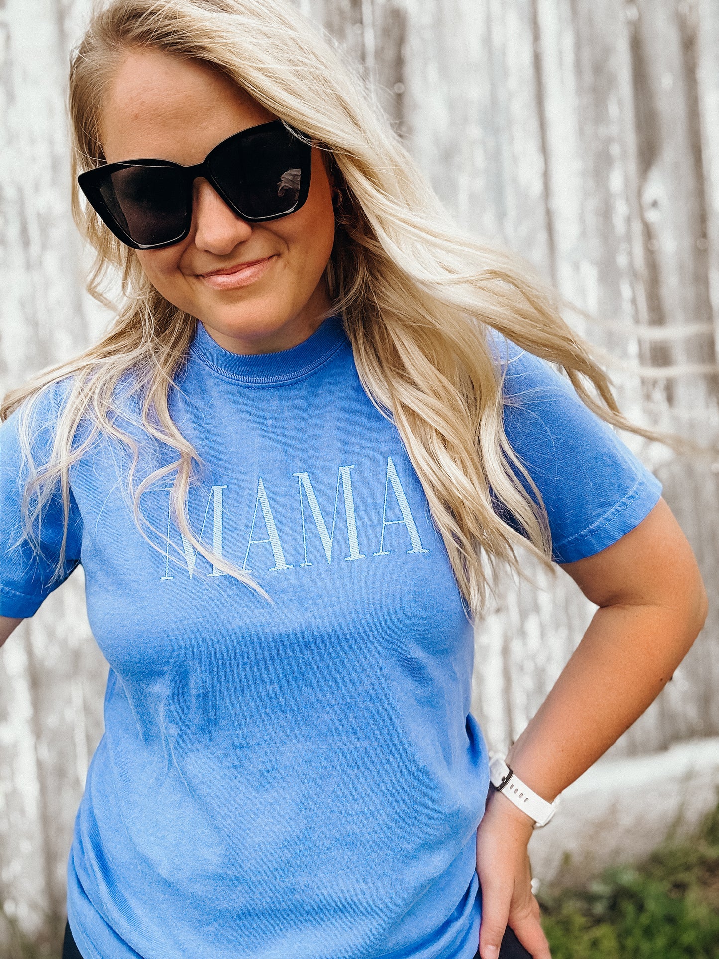 mama embroidered tee