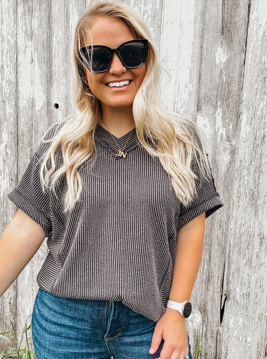 charcoal ribbed tee