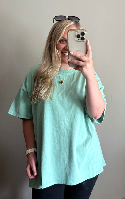 tara oversized tee