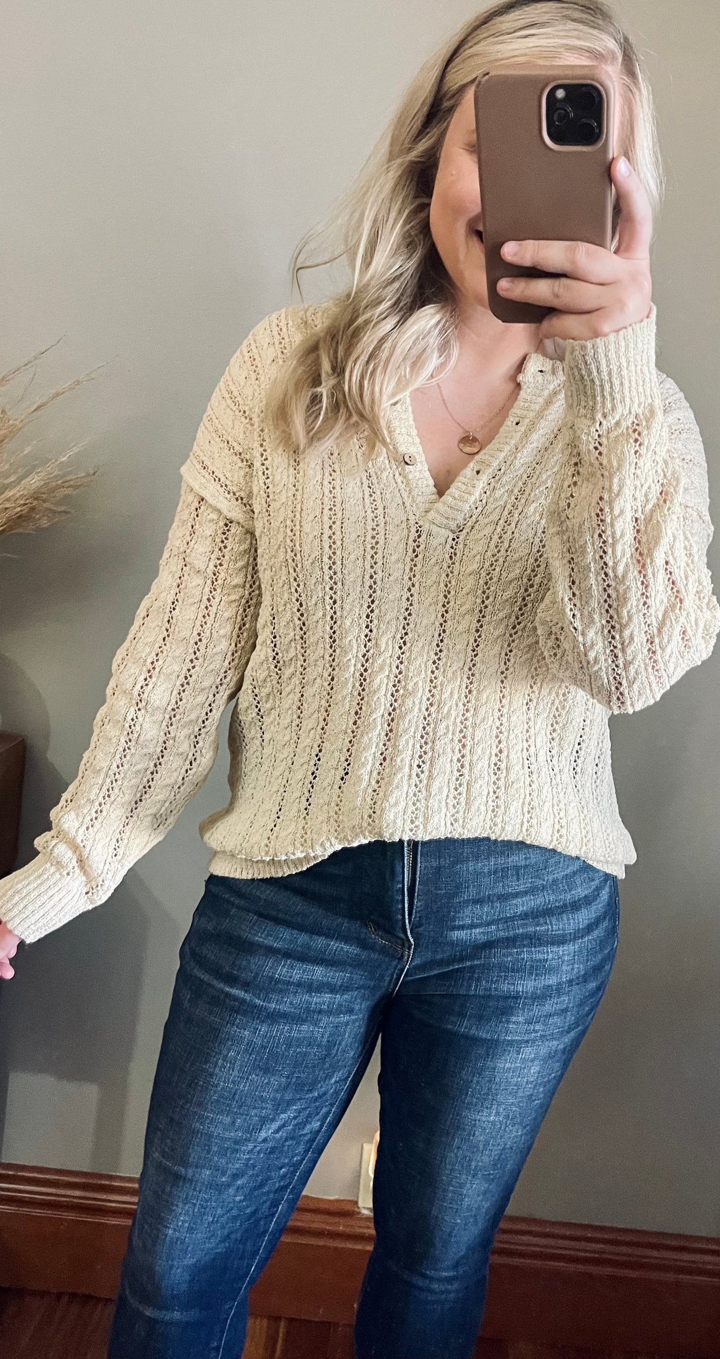 Sarah Pullover